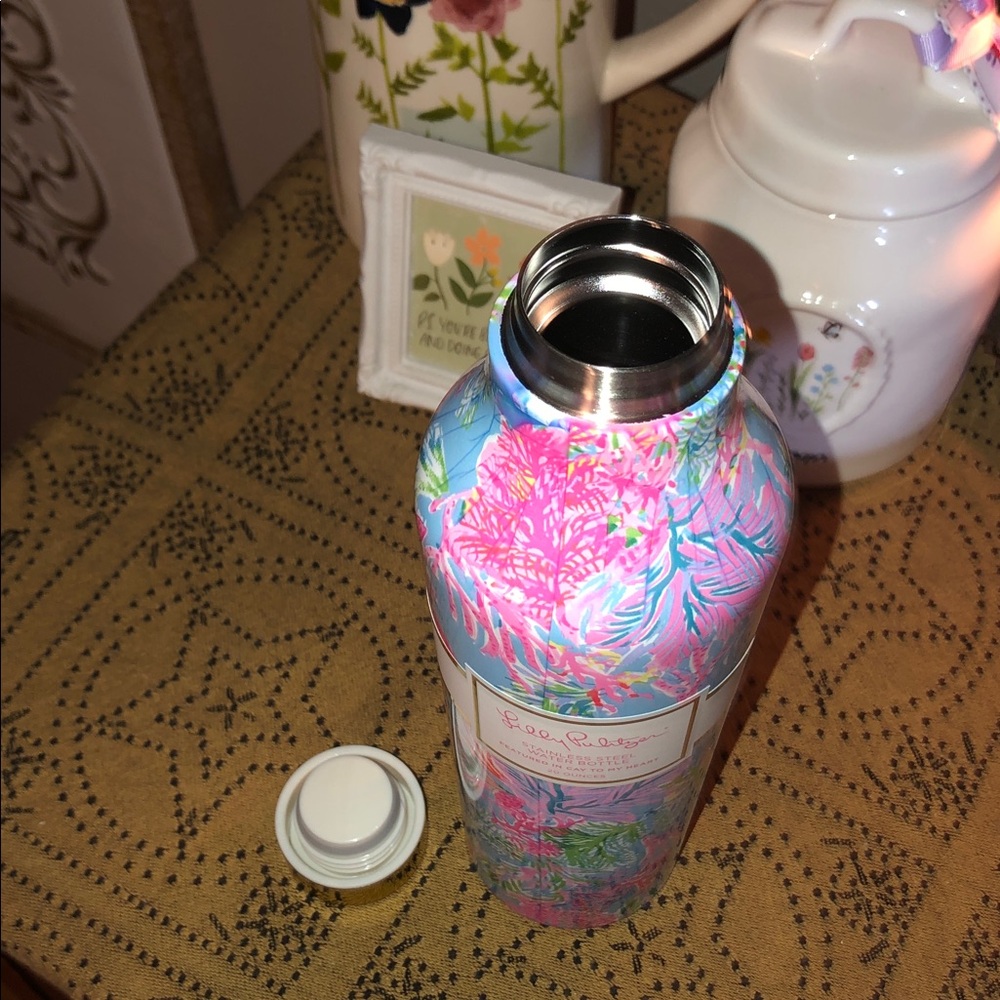 Lilly Pulitzer Stainless Steel Water Bottle Featured In Cay To My Heart 20oz - Picture 10 of 11